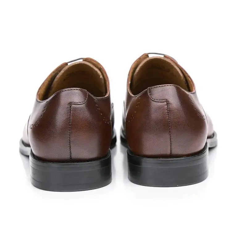 Мужские модельные туфли из натуральной кожи коричневого цвета Классические