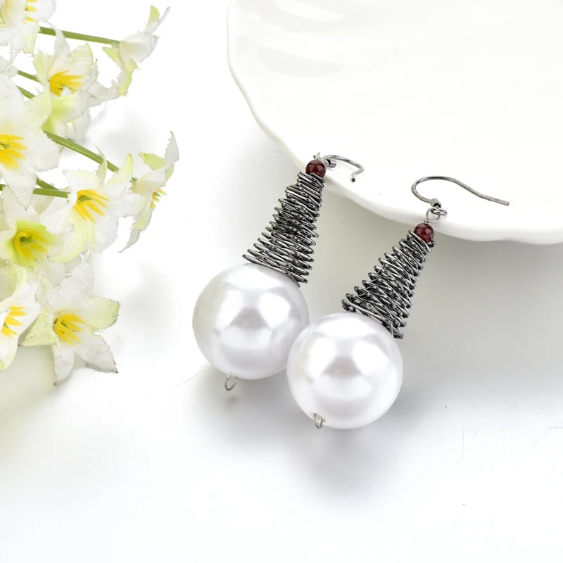 

LongWay Brand New Earring Pearl earrings Big Round Statement Drop Earrings For Women Wedding Christmas gift Earrings SER170019
