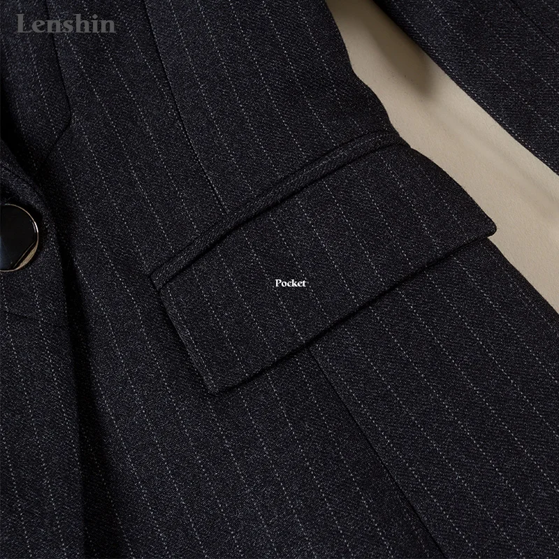 Женский деловой костюм Lenshin черный мягкий в полоску из двух предметов деловая