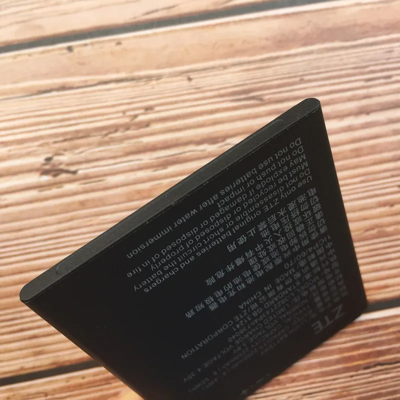 Оригинальный аккумулятор 2200 мАч Li3822T43P4h736040 для Vodafone Smart E8 / N8 VFD 510 511 513 VFD510 VFD511 VFD513 |