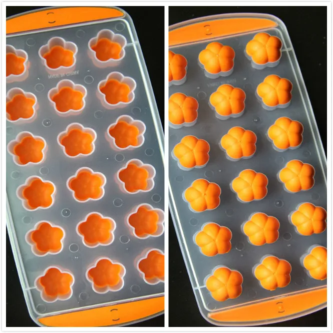 

New Arrive Safety envirement cretive fruit and lips designs silicone ice mould