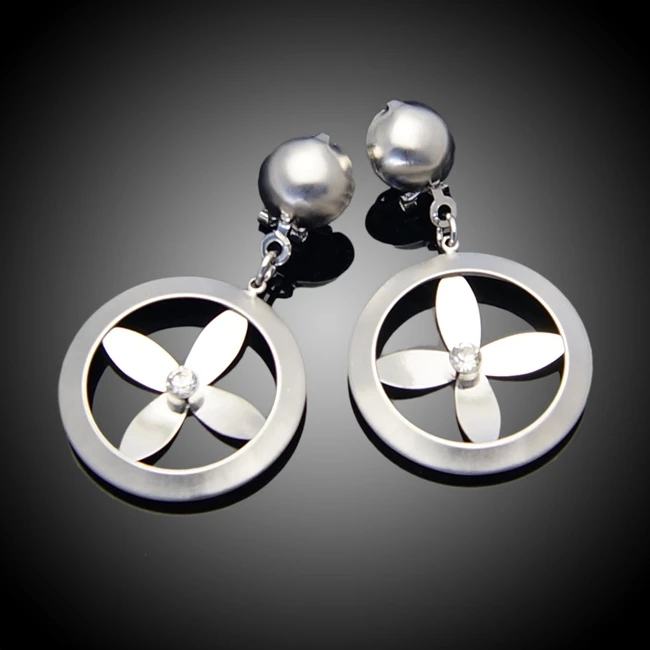 

2015 New Arrival Flower designs women's jewelry set silver plated necklace sets