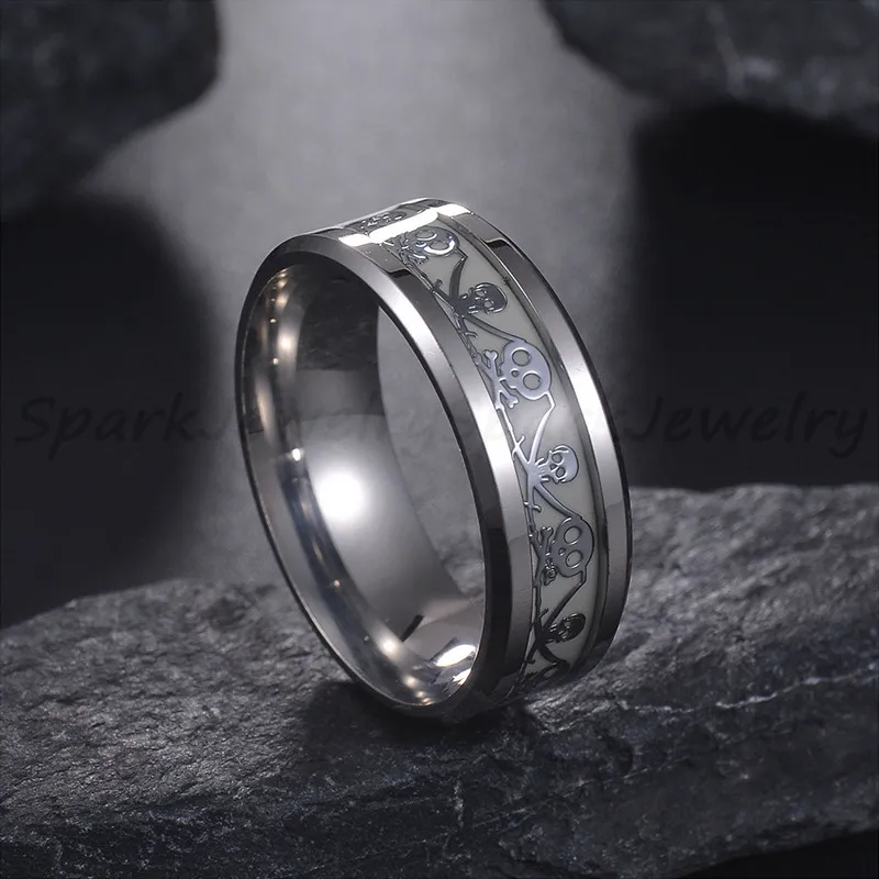 Spark горячая Распродажа светящееся кольцо с черепом из нержавеющей стали светится