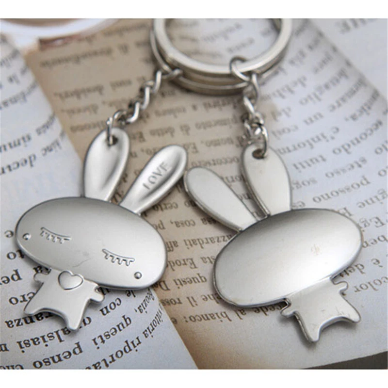 Free Shipping 1 Pair Couple Rabbits Metal Keychain Wedding Favors And Gifts Souvenirs Decoration Mariage Event &amp Party Supplies | Дом и сад