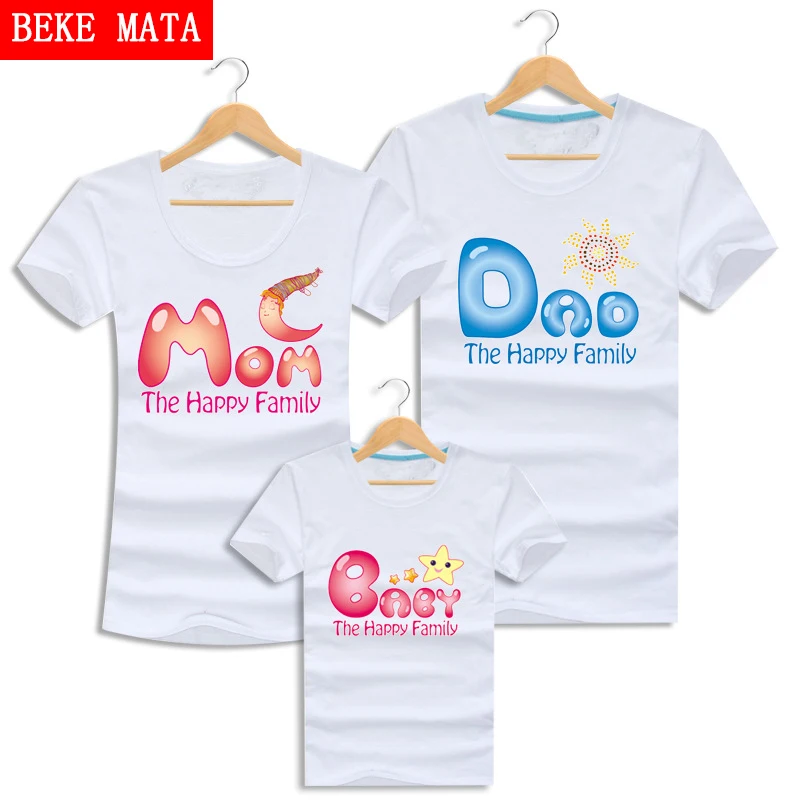 Комплект одежды для всей семьи 2016 года комплект летних футболок мамы папы дочери
