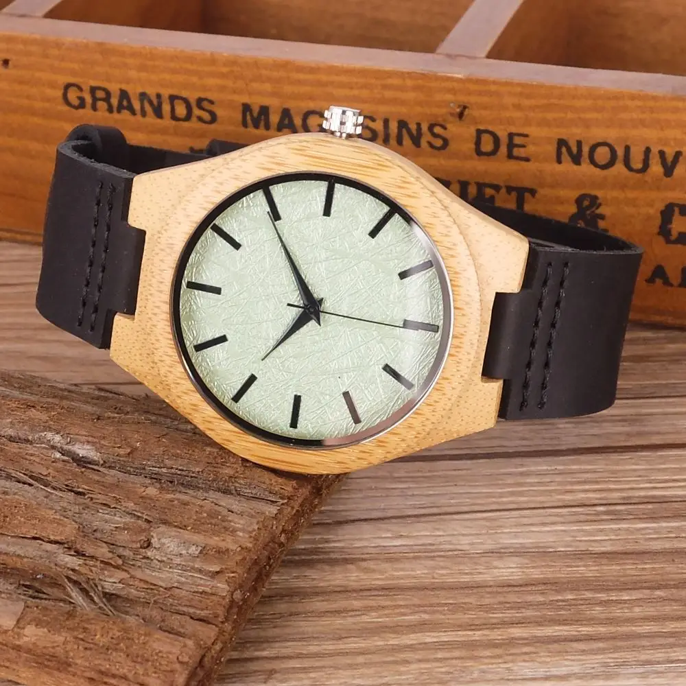 Часы наручные мужские и женские кварцевые с деревянным циферблатом ремешком из