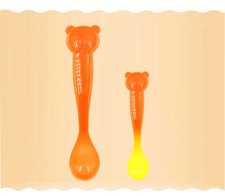 10 шт./партия детская Термочувствительная цветная симпатичная ложка с медведем