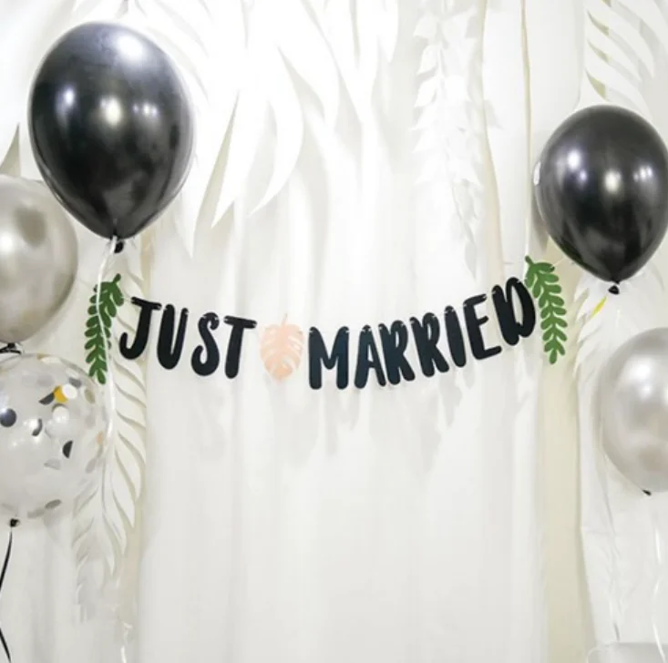 

1Set new Just Married Banner Wedding Decoration Event Party Garlands Wedding Backdrop Bunting Flags Mariage Photo Props Supplies