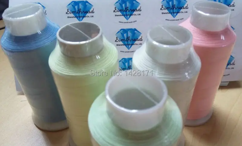 Simthread розовый цельный 2500Y светится в темноте вышивка нить с бесплатной