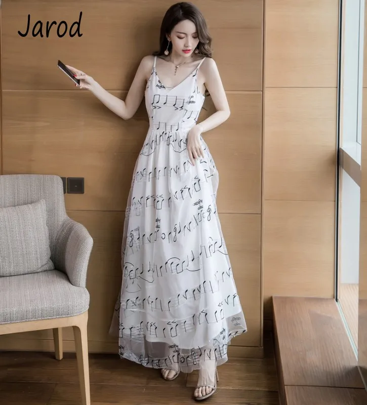 Женское платье с принтом музыкального символа летнее элегантное на бретельках