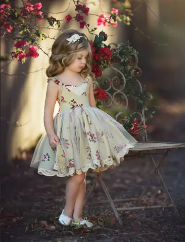 Новинка Летнее цветочное Кружевное платье-пачка для маленьких девочек модное