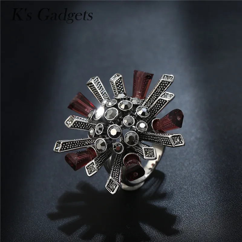 Античное кольцо с большими цветами серебряным покрытием и розовым золотом со