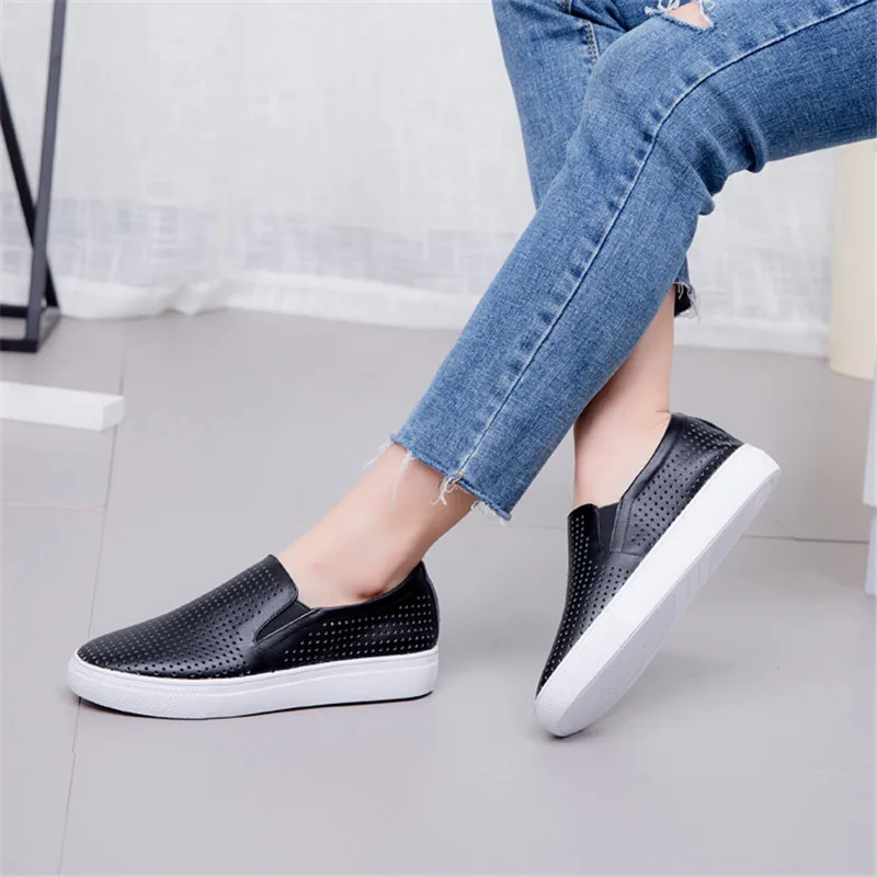 Женские Дышащие туфли DRFARGO из натуральной кожи с перфорацией на платформе