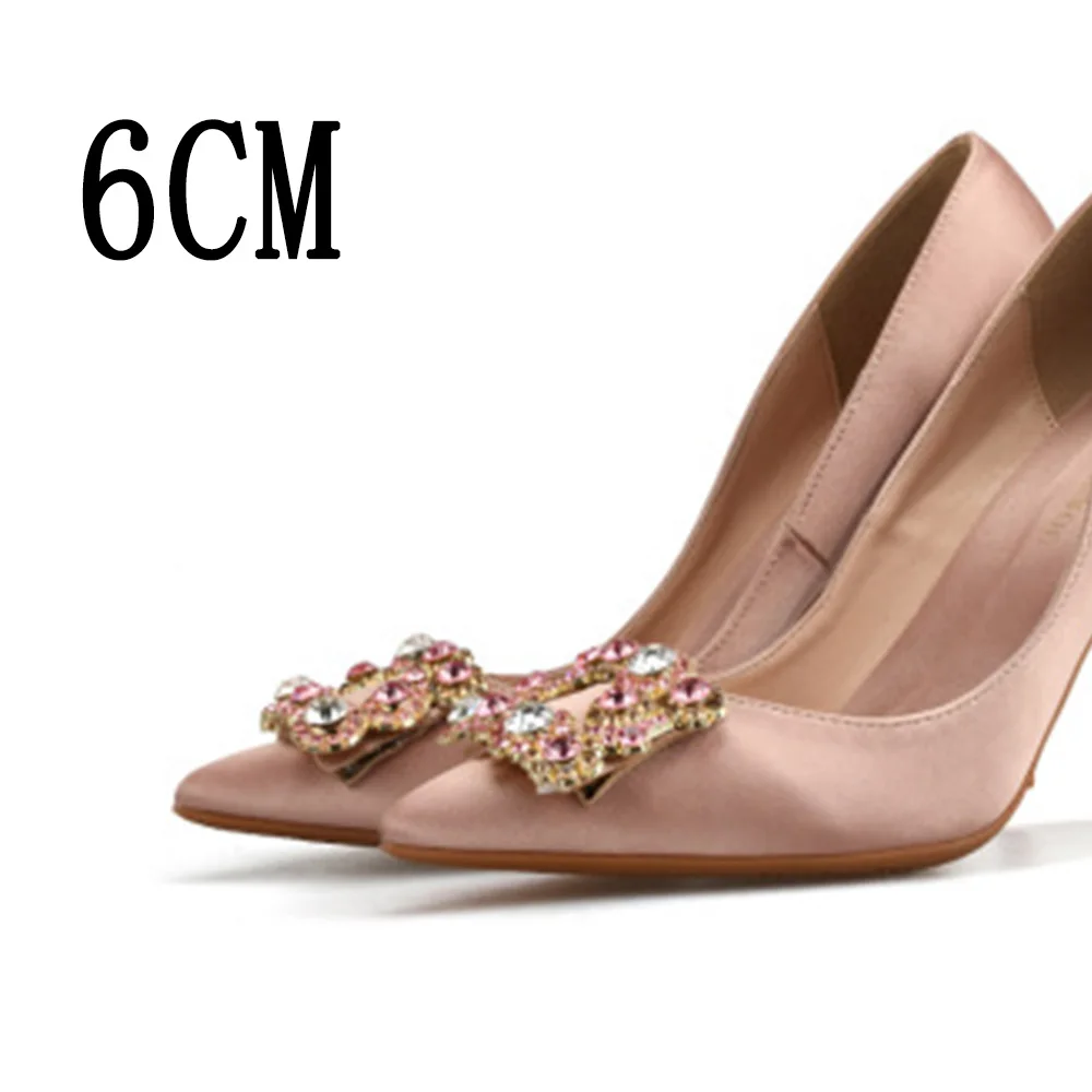 nude 6cm WEIQIAONA/Новинка года; брендовая дизайнерская Роскошная обувь с украшением в виде кристаллов; женские шелковые свадебные модельные туфли с острым носком на высоком каблуке; большие размеры 33-42 - Цвет: nude 6cm