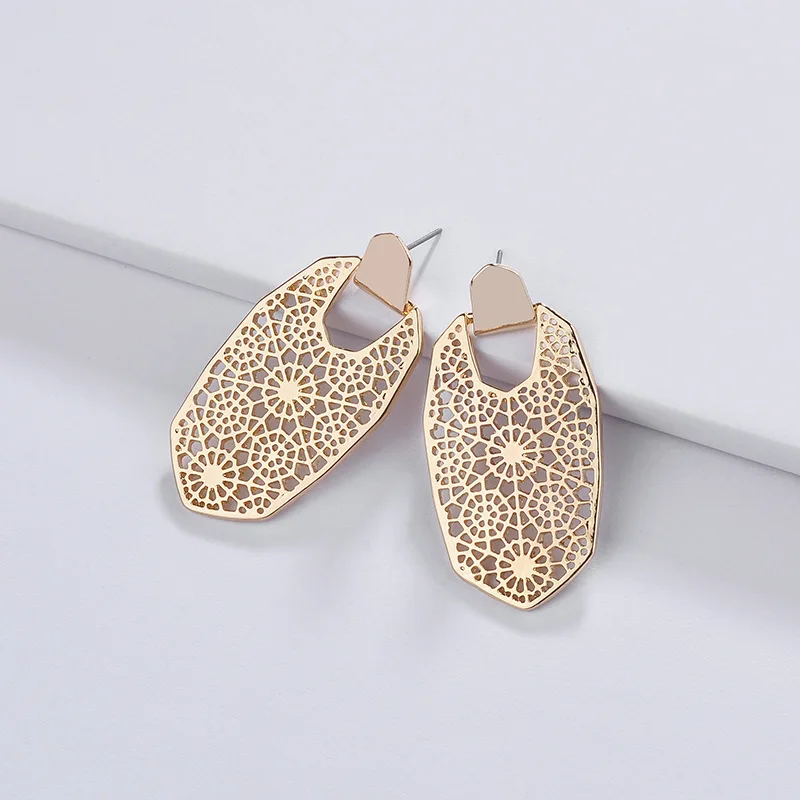 

Geometric Oval Filigree Hollow Drop Dangle Earrings