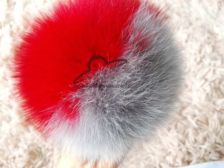 

New Autumn Winter women cap real fox fur ball hat Pom poms woollen cap knitted cotton beanies cap brand new thick female