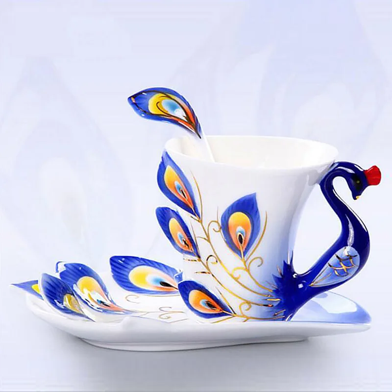 Красивая керамическая кофейная чашка и блюдце в китайском стиле с павлином Набор