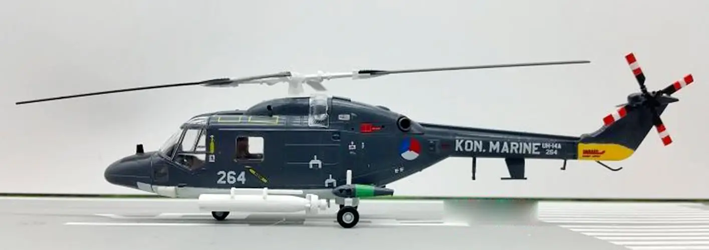 Рысь HAS.2 UH-14 без 7Sqn королевских военно-морской Air Force 1978 1/72 готовой вертолет easy model