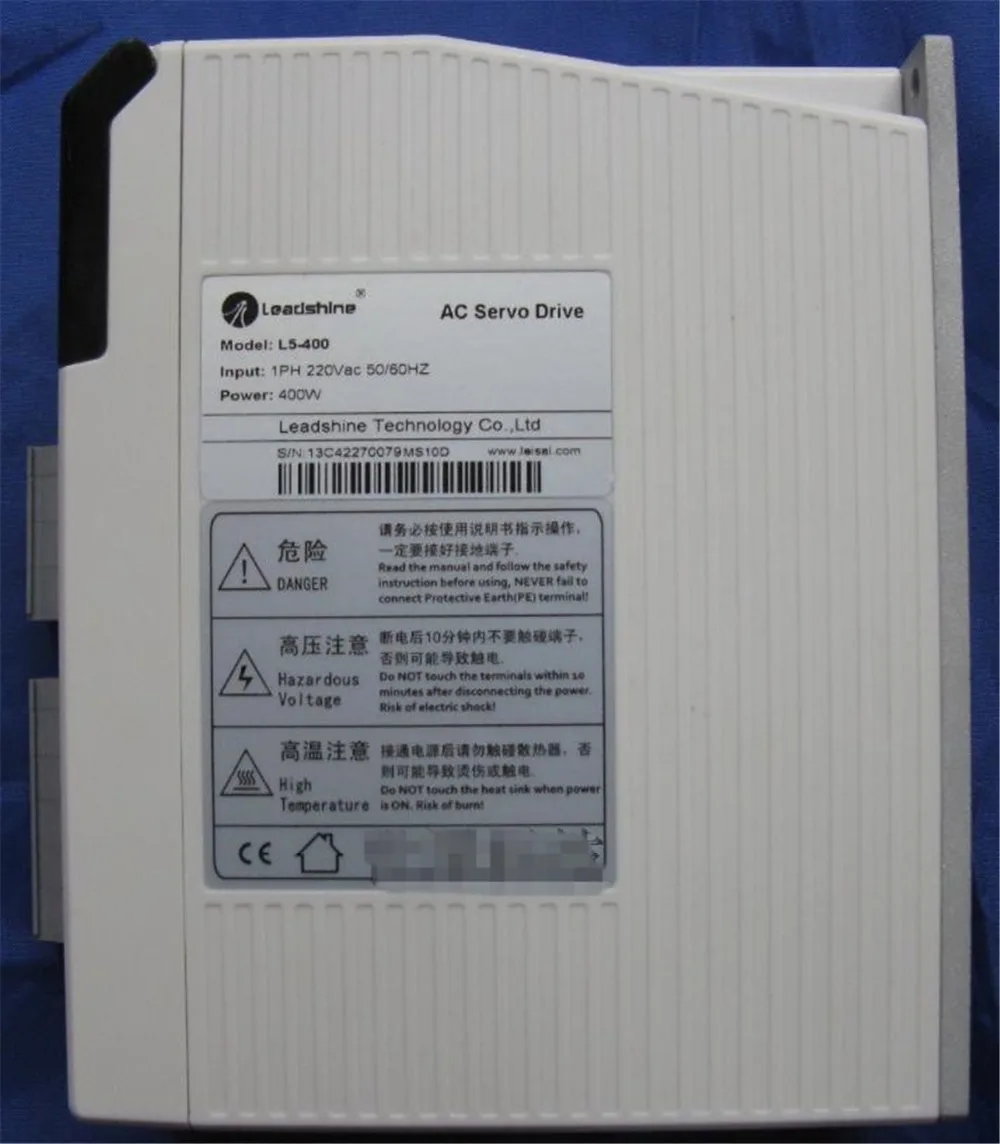 Фото Leadshine 60 мм 400 Вт Серводвигатель ACM6004L2H-51-B + L5-400 1PH 220 В серводвигатель переменного Leadshine 60 мм 400 Вт Серводвигатель ACM6004L2H-51-B + L5-400 1PH 220 В серводвигатель переменного
