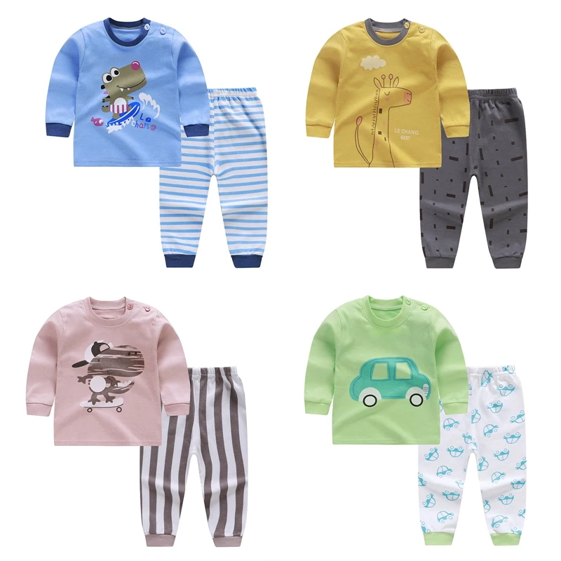 Комплект одежды для мальчиков с мультяшным автомобилем милый костюм девочек