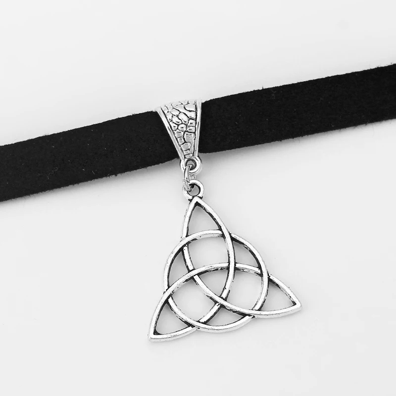 Черный плоский шнурок из искусственной замши кельтский Узелок Triquetra Charm 13