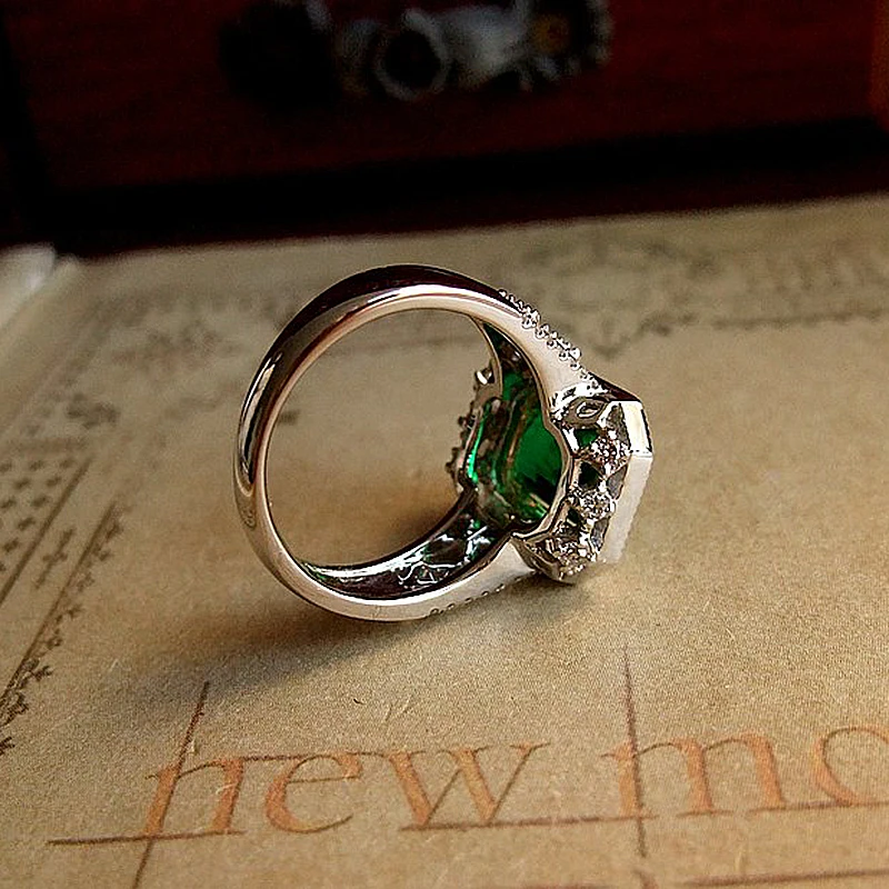 AAA Lab Created колумбийское Твердое 18K Белое Золото 2.7ctw Moissanite Green Emerald Halo Кольцо