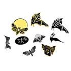 Брошь на булавке, с эмалью, в виде черепа и летучей мыши, золотого и черного цветов, Заколка Для панка