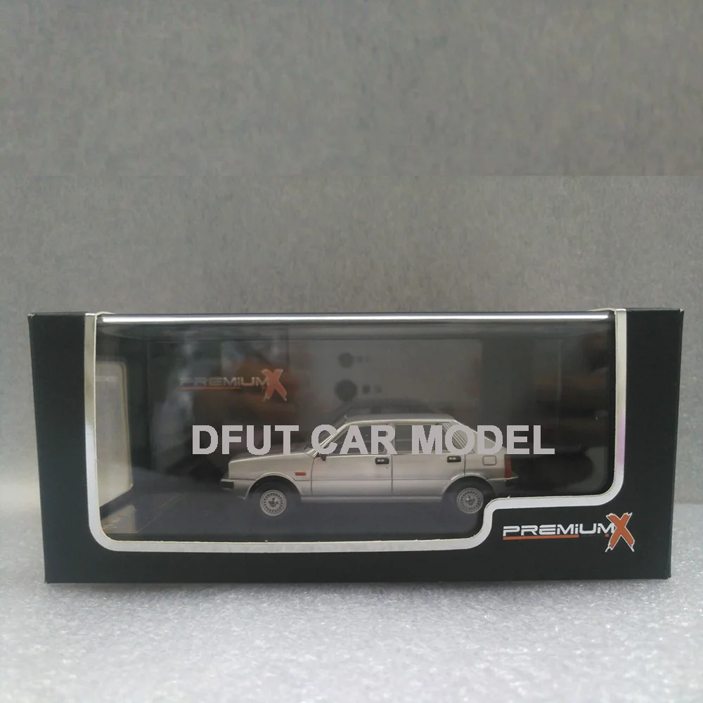 Игрушечная машинка SAAB LANCIA 600 GLS из 1:43 сплава авторизованные подлинные детские