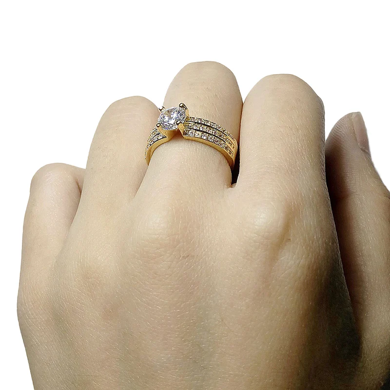 Кольцо обручальное с круглым Цирконом женское изысканное ювелирное изделие