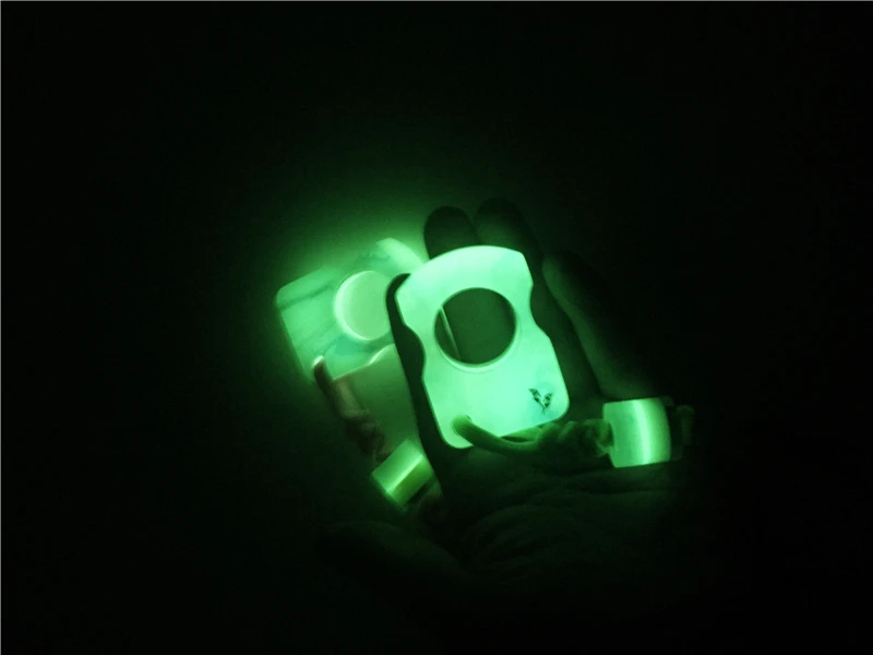 Набор ручных инструментов magic SFK многофункциональная отвертка ФЛУОРЕСЦЕНТНОЕ