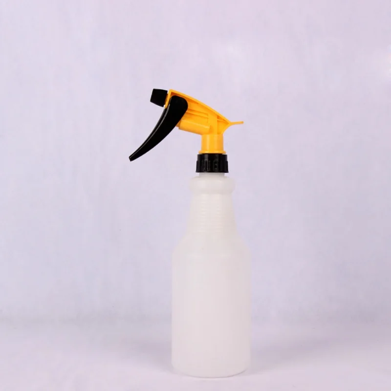 

700ML Professional Spray Bottle Large Capacity Empty Mist Cylindrical Spray Bottle Refillable Container With Mist Dispenser