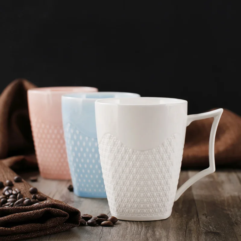 Современная короткая элегантная кружка из костяного фарфора с гравировкой для