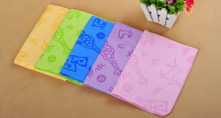 С рисунками из мультфильмов с принтом &quotСобака&quot Полотенца быстро сохнут