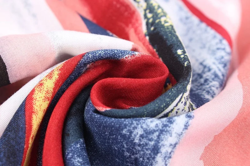 Однотонный женский комбинезон с круглым вырезом и пуговицами богемный