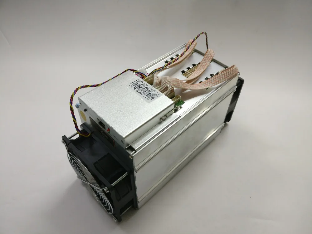 ANTMINER D3 (без блока питания) 191.3gh/s 1200 Вт на стене BITMAIN X11 Dash Mining Machine Miner BTC