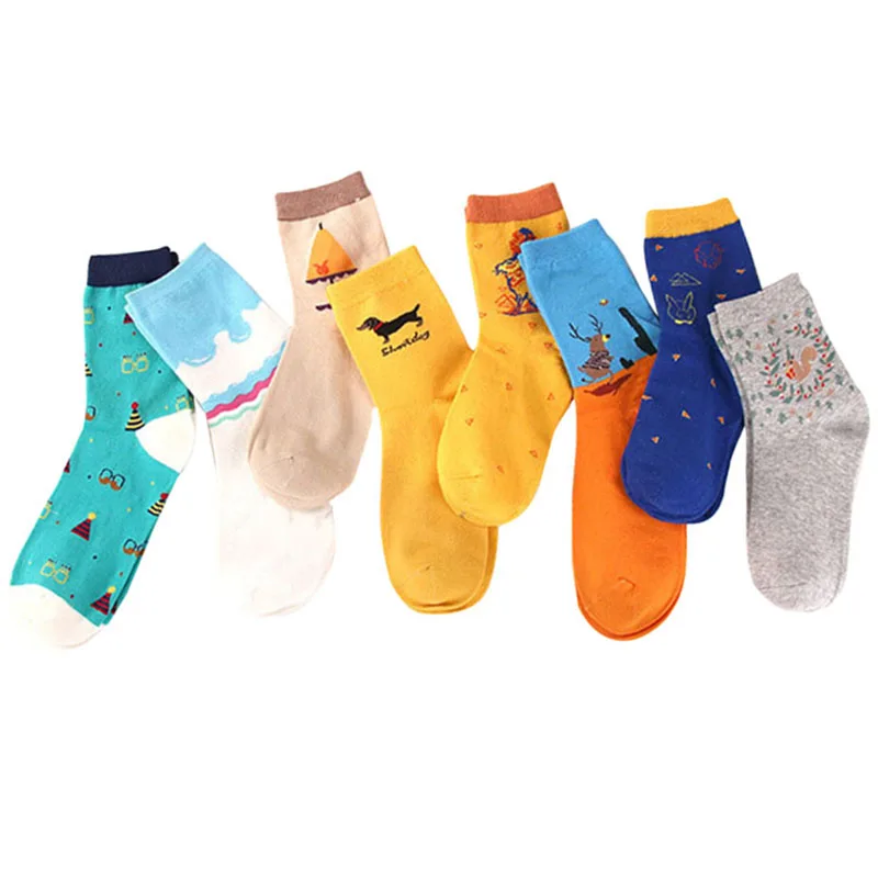 

5Pairs Autumn Winter Cotton Women A Variety Of Pattern Funny Funny Girl Socks Meias Breathable Deodorant Fashion Jacquard Socks