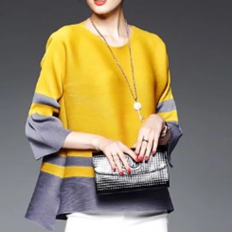 LANMREM Autumn New Casual Fashion Temperament Women Loose Plus Color Matching Pleated Five-point Sleeve shirt TC438