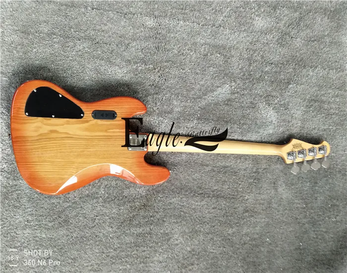 Орел. Бабочка электрогитара электрическая бас гитара custom shop четырехструнная