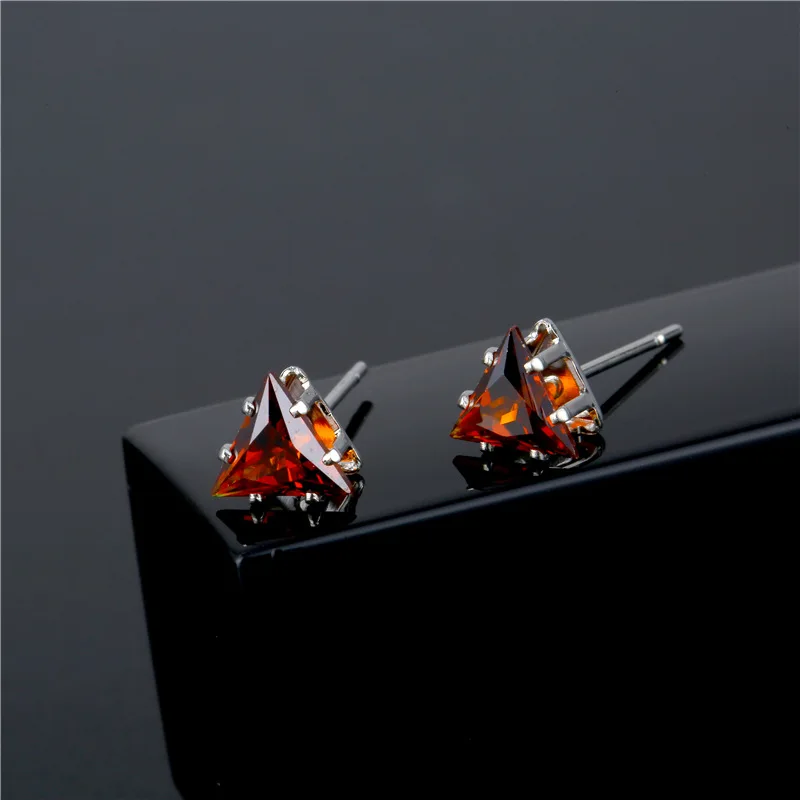 Модные CZ хрустальные треугольные серьги-гвоздики для женщин и девочек маленькие