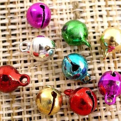 

100 Jingle Bells~christmas Mixed Colors~beads Charms 6mm