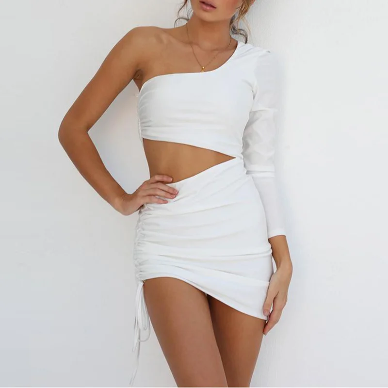 Платье с длинным рукавом на одно плечо облегающее платье лепестковыми рукавами