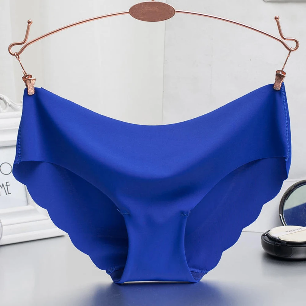 

1PC Sexy Seamless Briefs Ultra-thin Traceless Trimming Ruffles Soft Underwear Women's Fashion Solid Panties