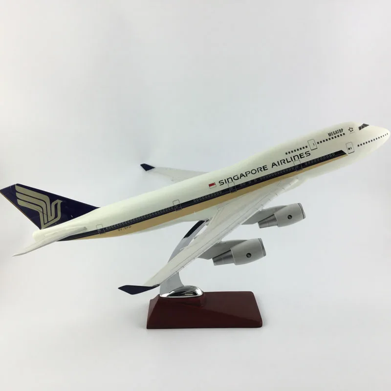 SNGAPORE авиакомпаний пассажирский самолет 45-47 см Сингапур 747-400 модель самолета