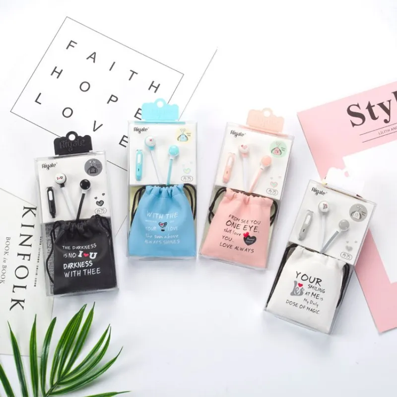 Наушники-вкладыши с микрофоном проводные стереонаушники и мешочек для наушников