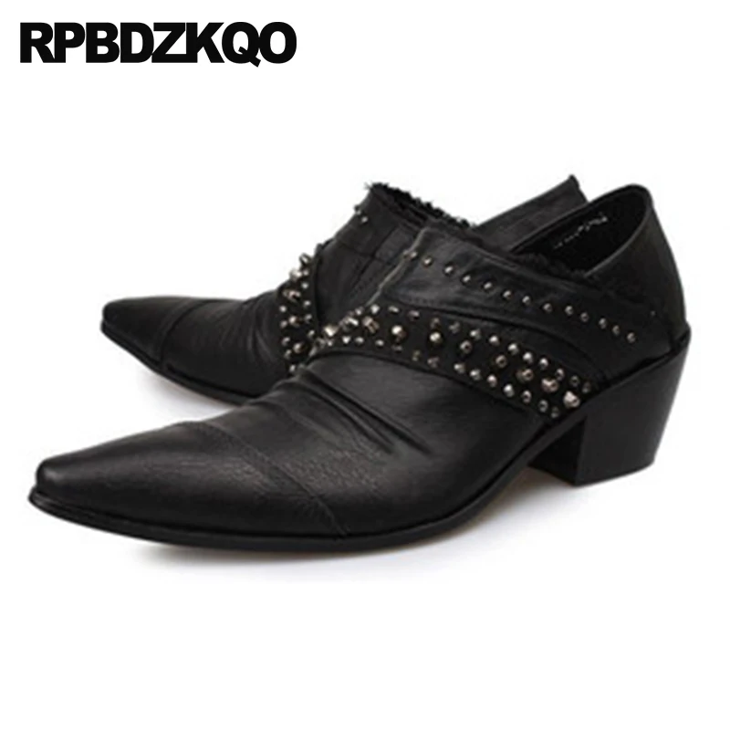 Черные Мужские модельные туфли из натуральной кожи с острым носком