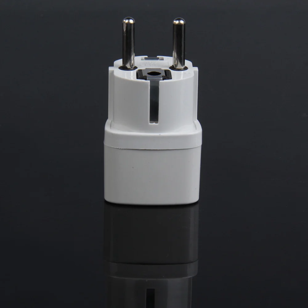 Универсальный адаптер питания с вилкой Стандарта Великобритании и США в