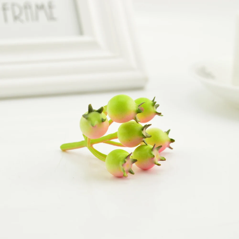 green pink 5 шт. дешевые искусственные цветы тычинки дешевые мини фрукты искусственные ветки вишни ягоды имитация пены пластиковые модели вечерние свадебные украшения - Цвет: green pink