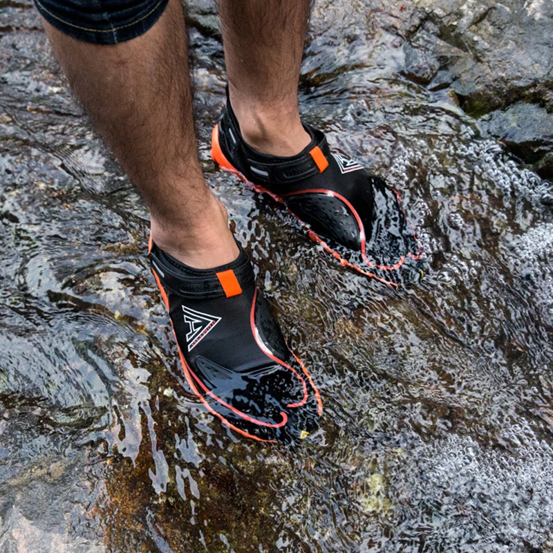 HUMTTO Men's Upstream Shoes Ultralight Breathable Quick Dry Hiking Shoes Women Outdoor Camping Wearable Sneakers