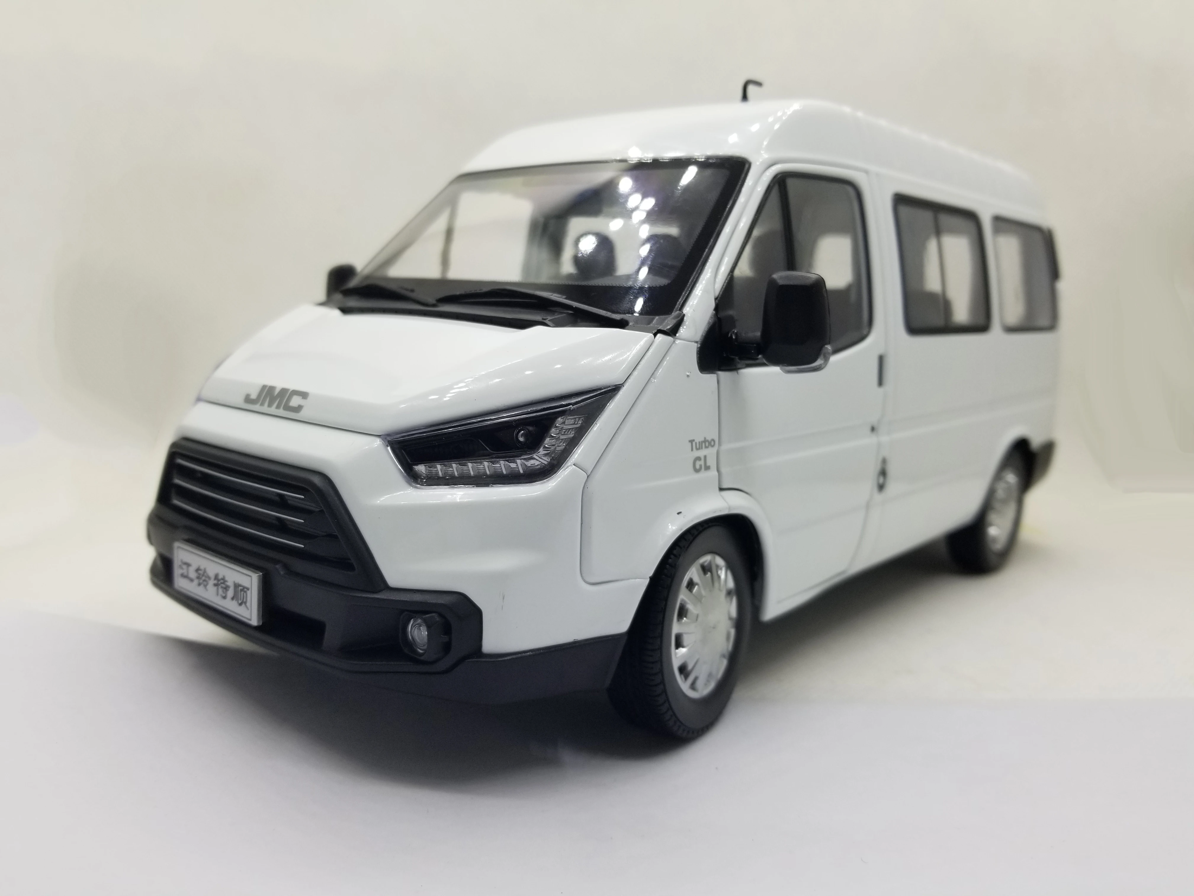 1:18 литая модель для Ford JMC Teshun Transit White MPV игрушечный автомобиль из сплава
