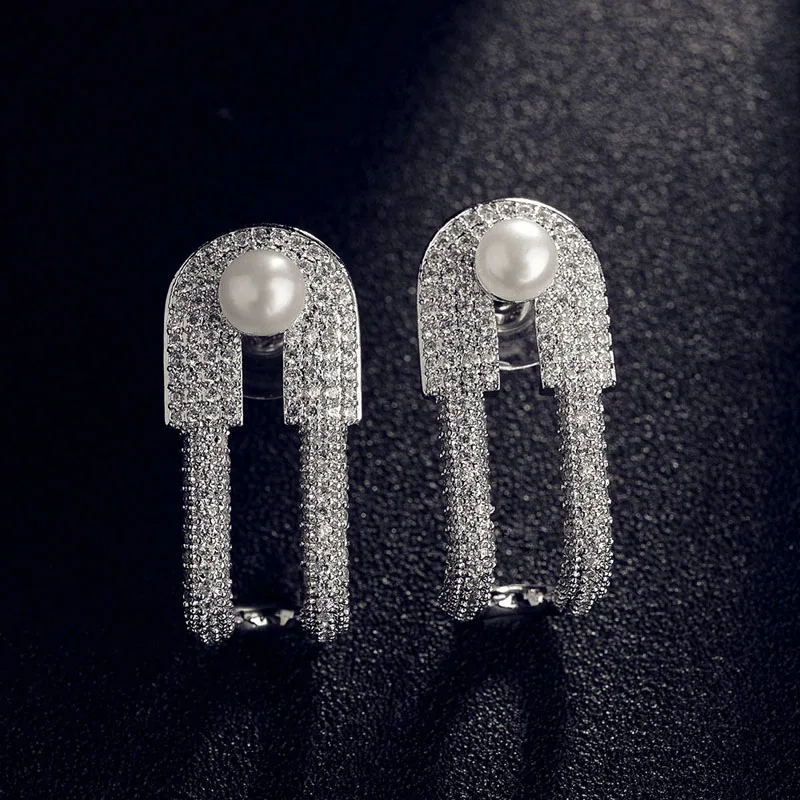 Женские серьги-гвоздики с искусственным жемчугом и фианитом | Украшения